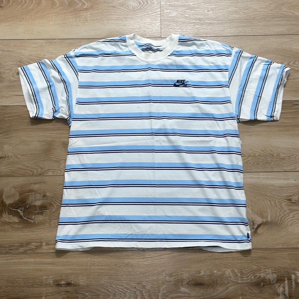 Nike shirt